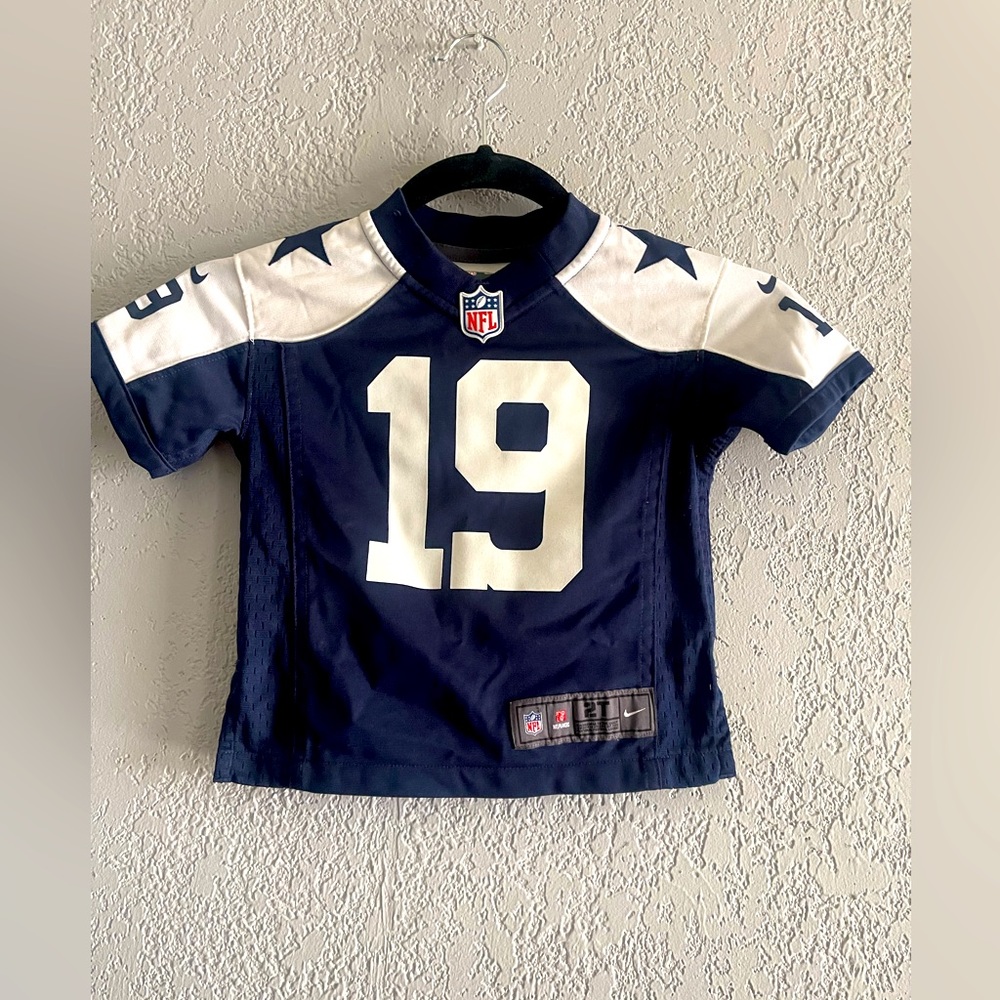Cowboys jersey size 2t kids